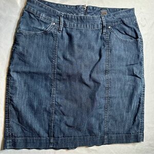 JAG Denim Pencil Skirt Size 12 Stretch Back Zip Classic